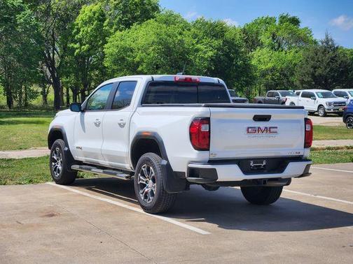 Summit White 2023 GMC Canyon AT4
