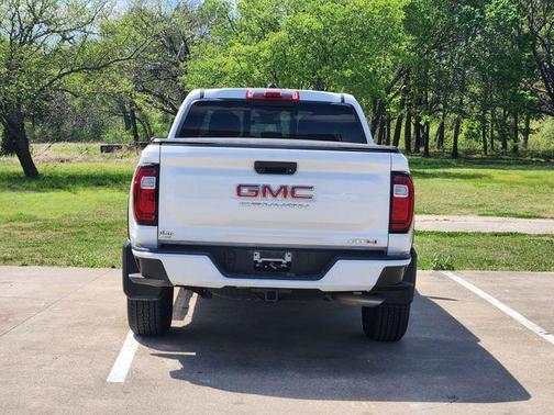 Summit White 2023 GMC Canyon AT4