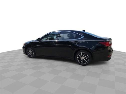 2017 Lexus ES 350 Base