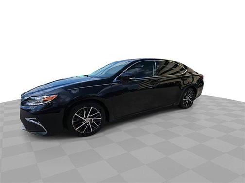 2017 Lexus ES 350 Base
