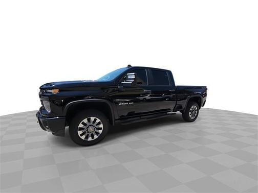 2024 Chevrolet Silverado 2500 Custom