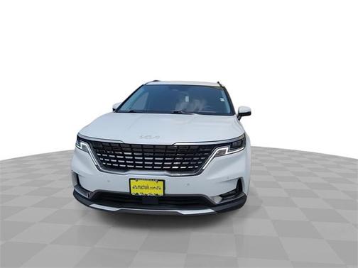 2023 Kia Carnival SX