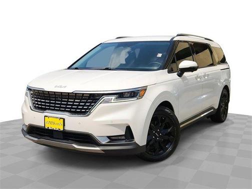 2023 Kia Carnival SX
