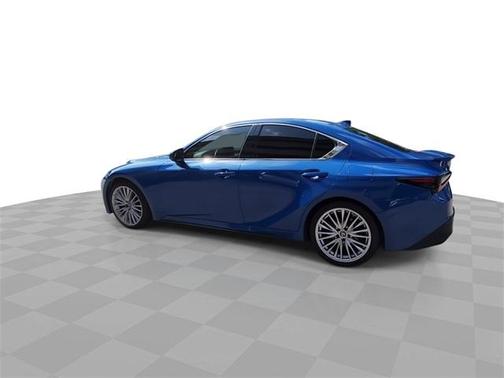 2022 Lexus IS 300 Base