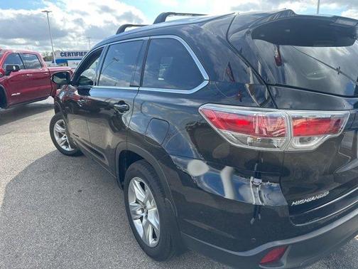 2016 Toyota Highlander Limited