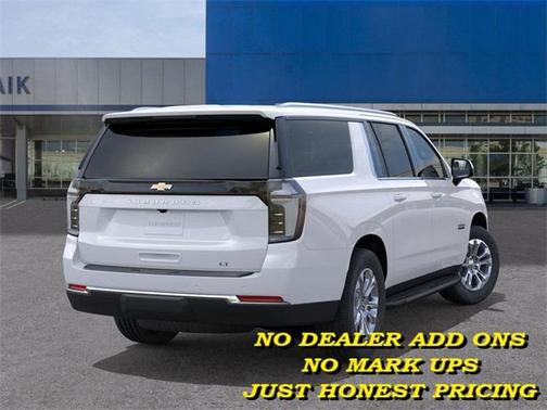 2025 Chevrolet Suburban LT
