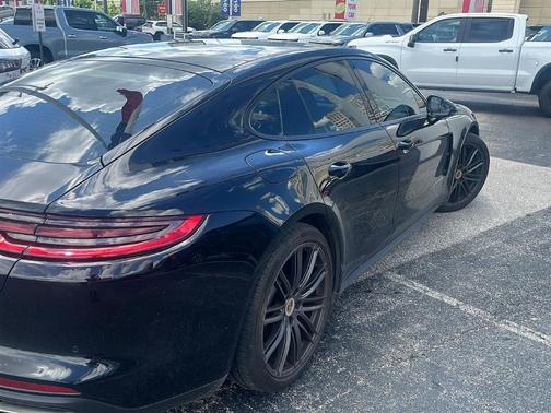Black 2018 Porsche Panamera 4