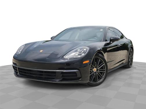 Black 2018 Porsche Panamera 4