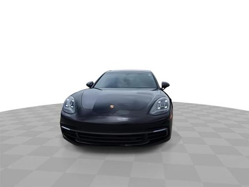 Black 2018 Porsche Panamera 4