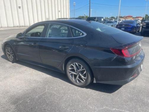 2021 Hyundai SONATA SEL