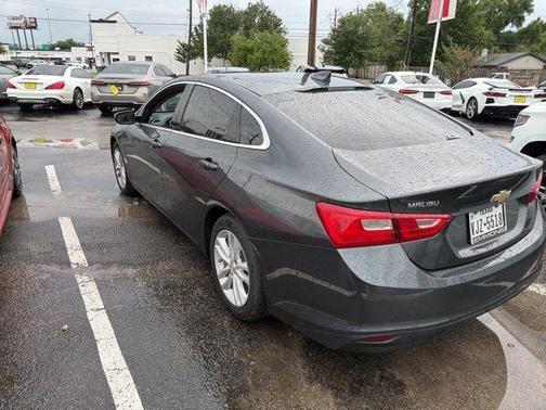 Gray Metallic 2017 Chevrolet Malibu 1LT