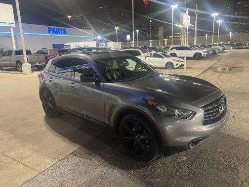 2015 INFINITI QX70 Base