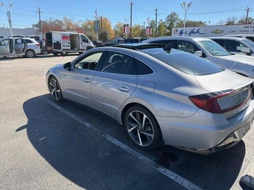 2023 Hyundai SONATA SEL Plus