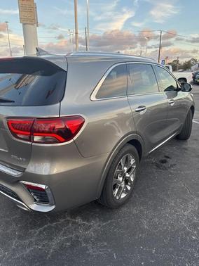 2019 Kia Sorento SX