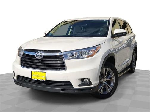2015 Toyota Highlander LE