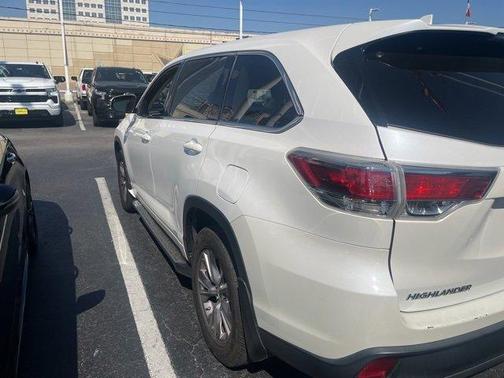 2015 Toyota Highlander LE Plus