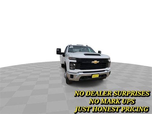 2026 Chevrolet Silverado 3500 WT