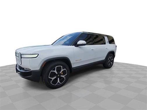 2024 Rivian R1S Adventure Quad Motor Large Pack