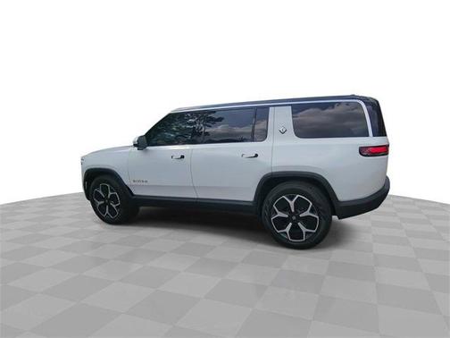 2024 Rivian R1S Adventure Quad Motor Large Pack