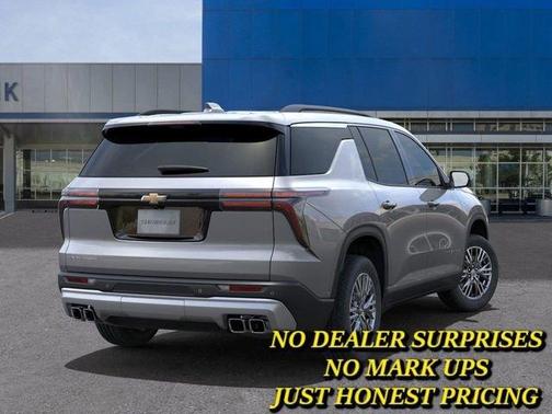 Gray 2025 Chevrolet Traverse LT