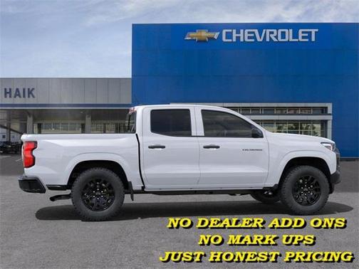 2025 Chevrolet Colorado WT