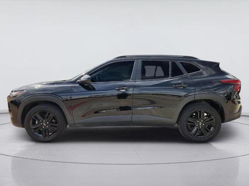 Mosaic Black Metallic 2024 Chevrolet Trax ACTIV
