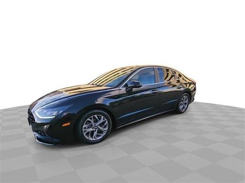 2021 Hyundai SONATA SEL