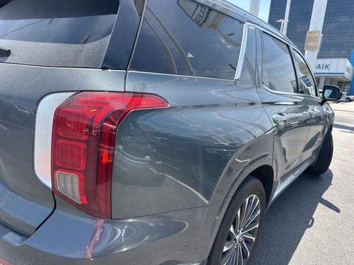 Steel / Graphite 2023 Hyundai PALISADE Calligraphy