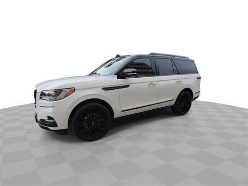 2022 Lincoln Navigator Reserve