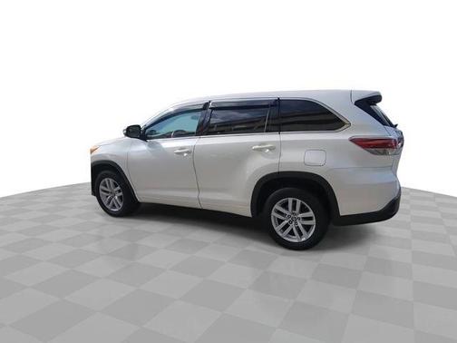 Blizzard Pearl 2016 Toyota Highlander LE