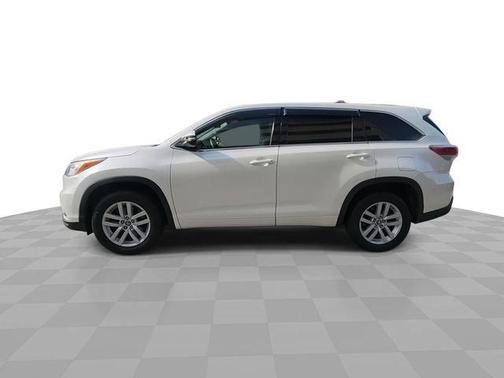 Blizzard Pearl 2016 Toyota Highlander LE