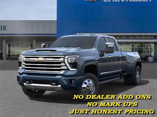 2025 Chevrolet Silverado 3500 High Country