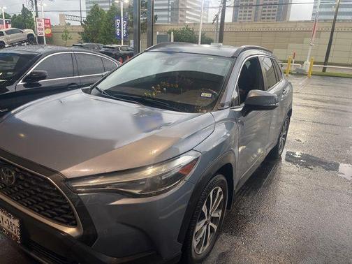 CELESTITE 2022 Toyota Corolla Cross XLE