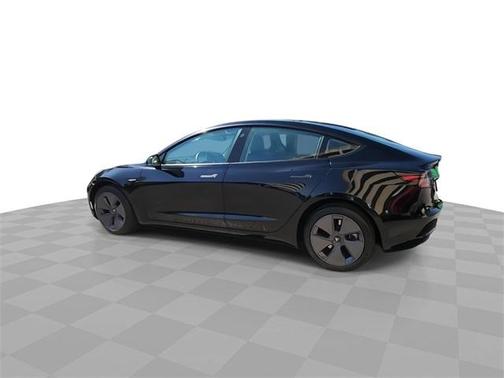 2022 Tesla Model 3 Base