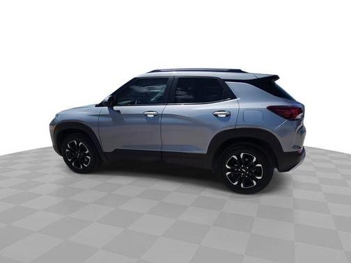 Sterling Gray Metallic 2023 Chevrolet Trailblazer LT