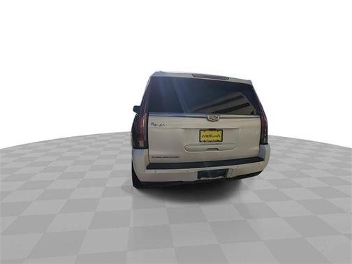 2018 Cadillac Escalade ESV Luxury