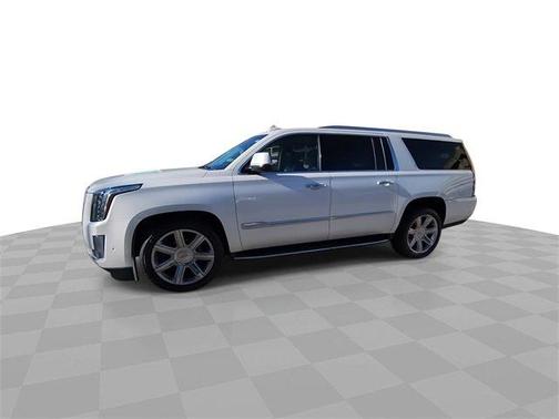 2018 Cadillac Escalade ESV Luxury