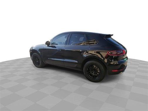 2018 Porsche Macan Base
