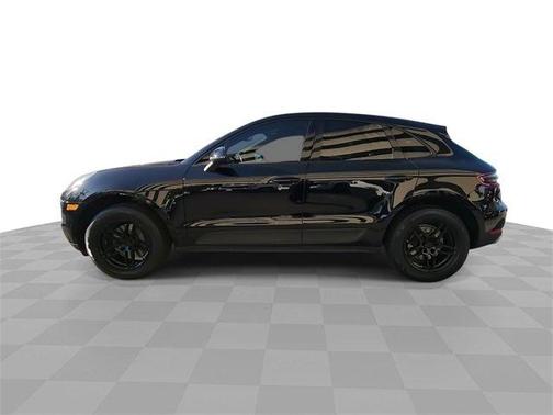 2018 Porsche Macan Base