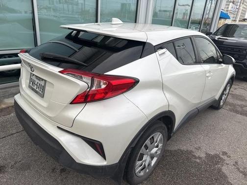 2020 Toyota C-HR LE