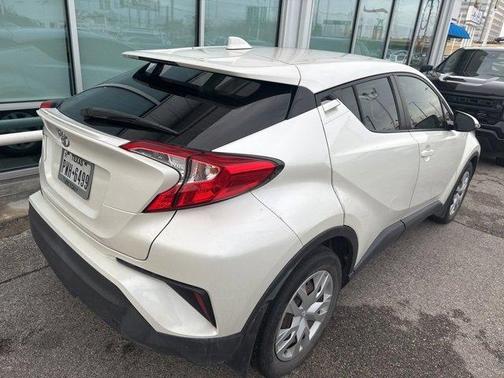2020 Toyota C-HR LE