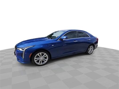 2022 Cadillac CT4 Luxury