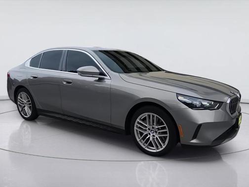 Gray Metallic 2024 BMW 530 i