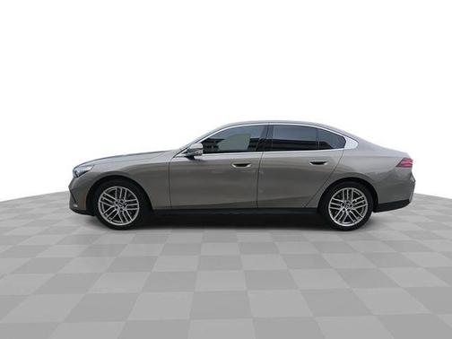 Oxide Gray Metallic 2024 BMW 530 i