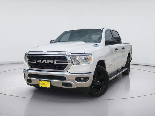 Bright White Clearcoat 2023 RAM 1500 Big Horn