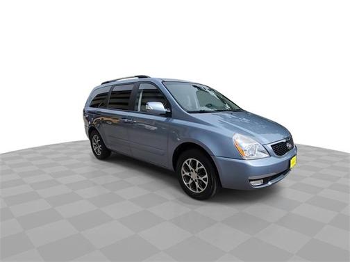 2014 Kia Sedona LX
