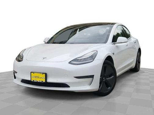 White 2020 Tesla Model 3 Standard Range Plus