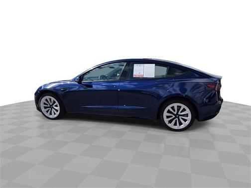 2022 Tesla Model 3 Base