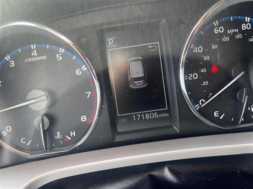 Magnetic Gray Metallic 2016 Toyota RAV4 XLE