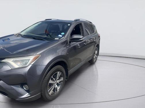 Magnetic Gray Metallic 2016 Toyota RAV4 XLE